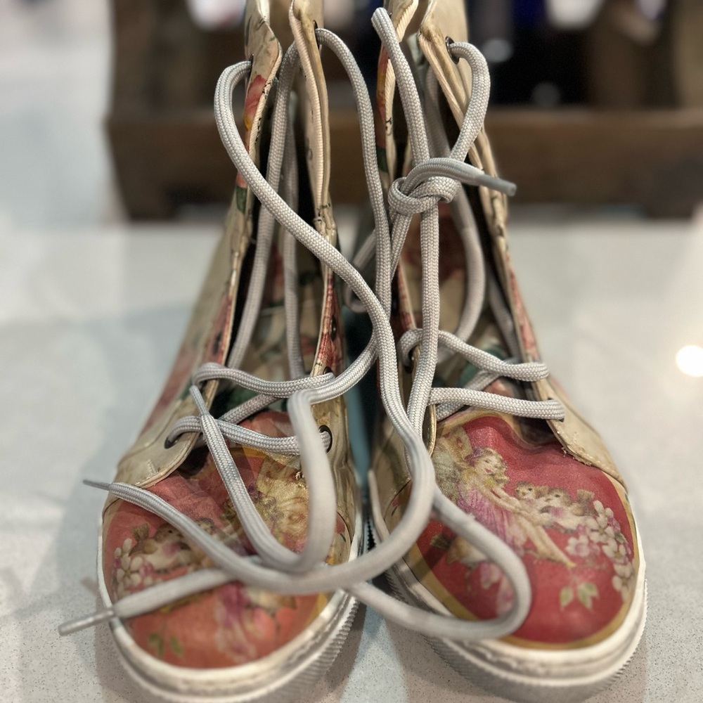 Women's Cream Floral High-Top Sneakers with Pink Rose Print - Picture 3 of 9